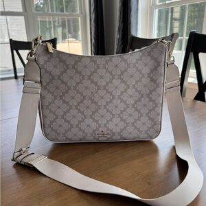 Kate Spade Flower Beige Crossbody Bag